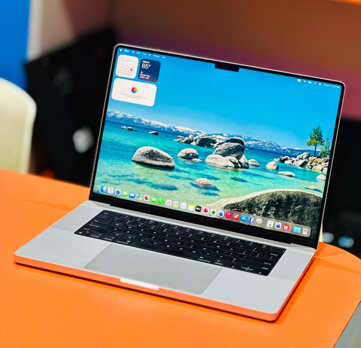MBP 16 inc Apple M